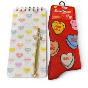 Sweethearts Red Socks and Heart Notepad Set NEW